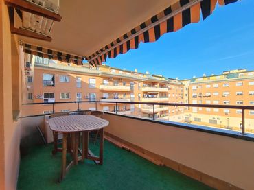 Apartament amb piscina en venda a San Luis de Sabinillas