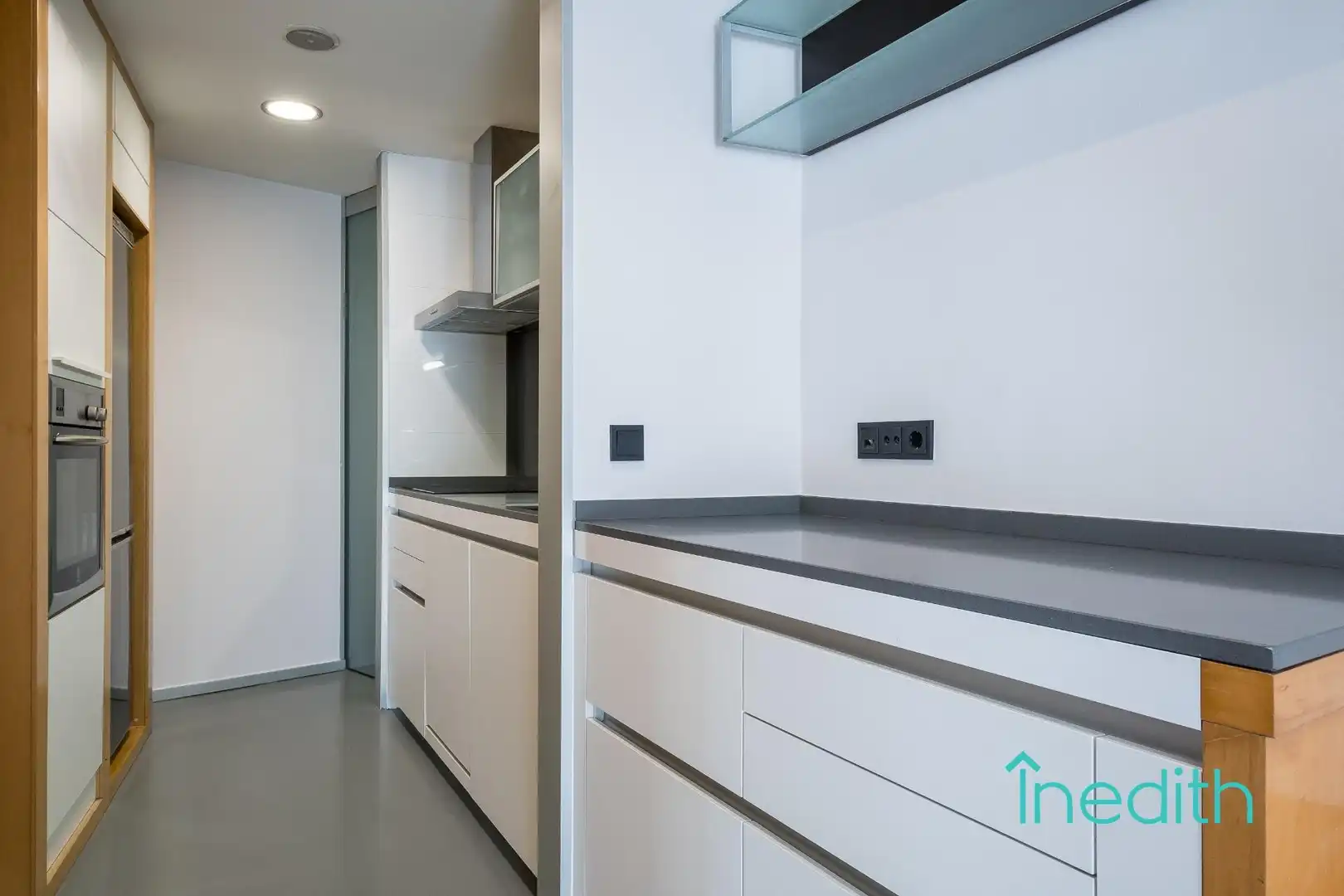 Kitchen of Flat for sale in Barcelona  with Air Conditioner, Terrace and Furnished