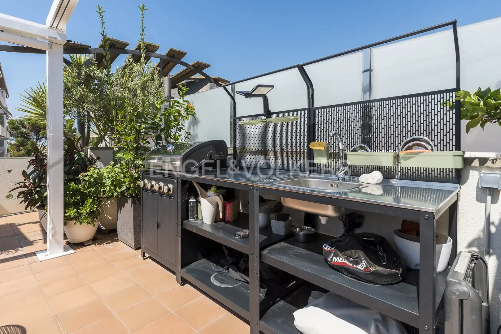 Terrace of Attic for rent in Sitges  with Air Conditioner, Heating and Parquet flooring