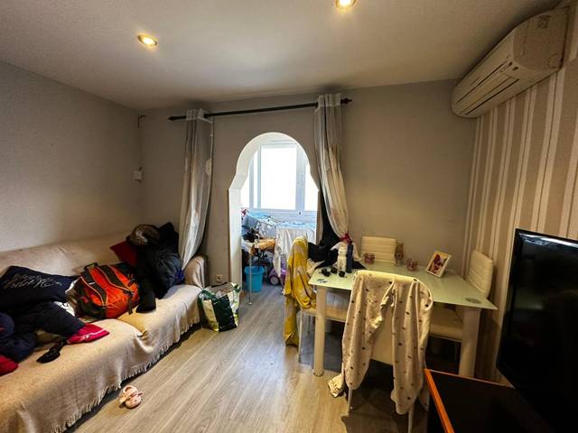 Piso en Venta en Calle ZALAMEA en Simancas