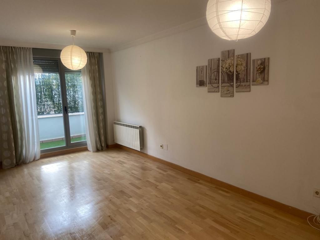 Sala d'estar de Apartament en venda en Valladolid Capital amb Jardí privat i Piscina comunitària