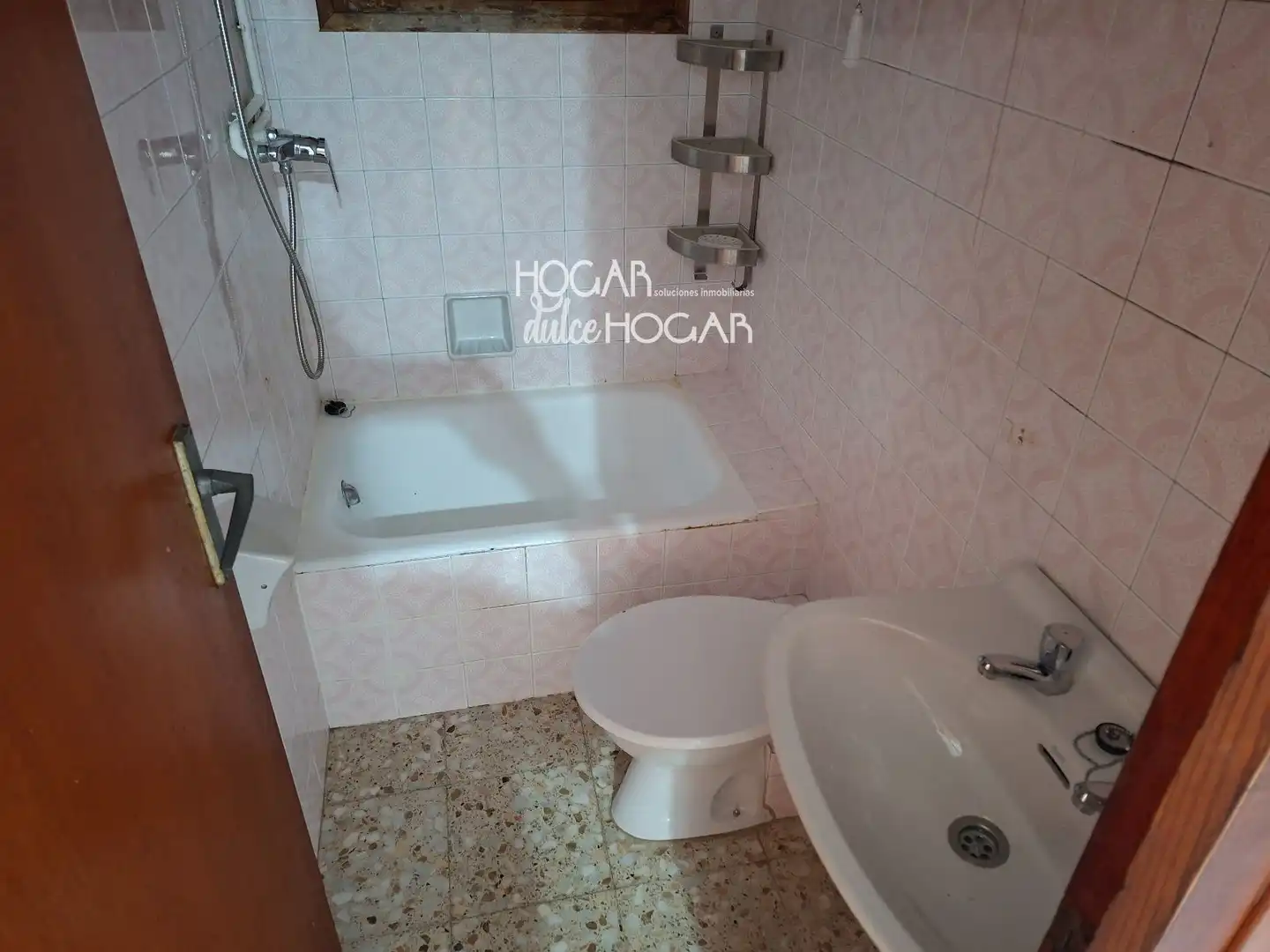 Bathroom of Flat for sale in Cunit