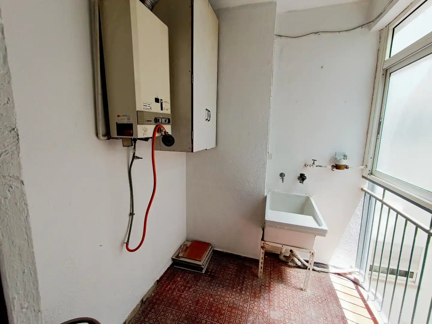 Bathroom of Flat for sale in Alicante / Alacant  with Air Conditioner and Balcony