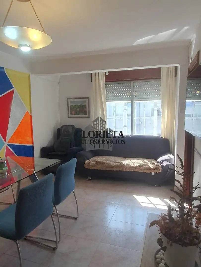 Living room of Flat for sale in Vigo   with Heating, Parquet flooring and Storage room