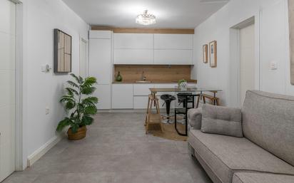 Kitchen of Flat for sale in  Granada Capital
