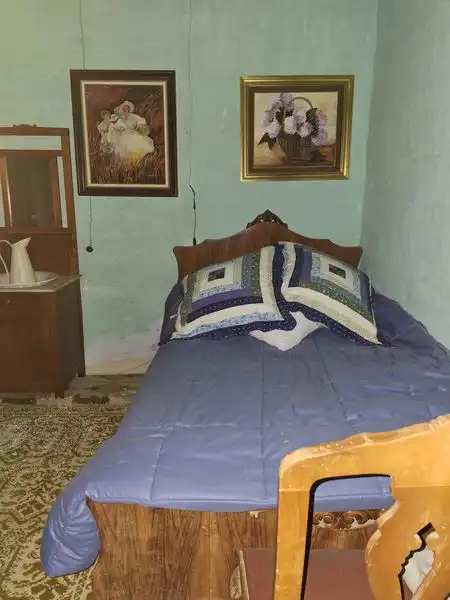 Dormitori de Casa o xalet en venda en Villafranca amb Calefacció, Traster i Moblat