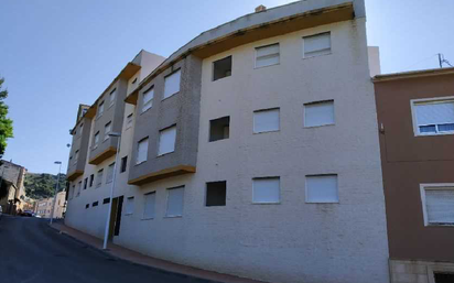 Exterior view of Flat for sale in Onil  with Storage room