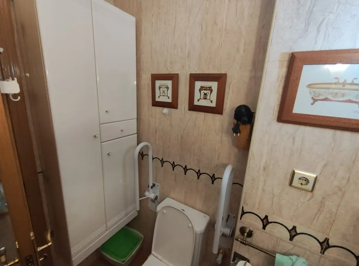 Bany de Pis en venda en Torrejón de Ardoz amb Aire condicionat, Calefacció i Piscina comunitària
