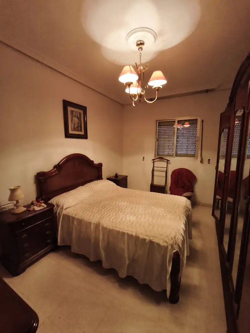 Habitación de Casa o chalet en venta en Sevilla con Terraza, Trastero y Amueblado