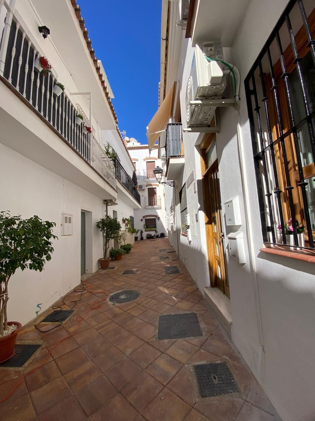 Vista exterior de Piso de alquiler en Benalmádena con Aire acondicionado