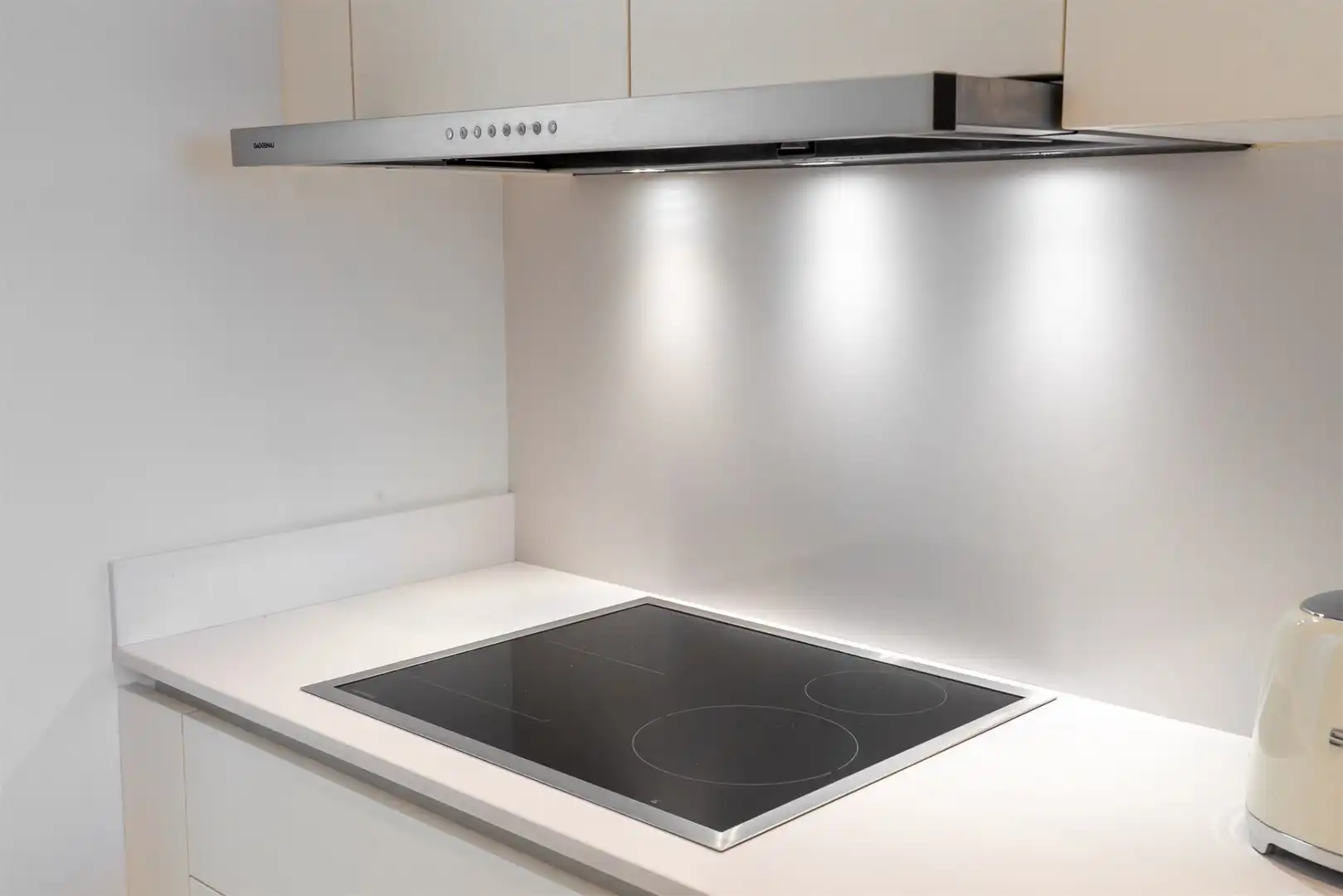 Cocina de Apartamento de alquiler en Ojén con Aire acondicionado, Calefacción y Terraza