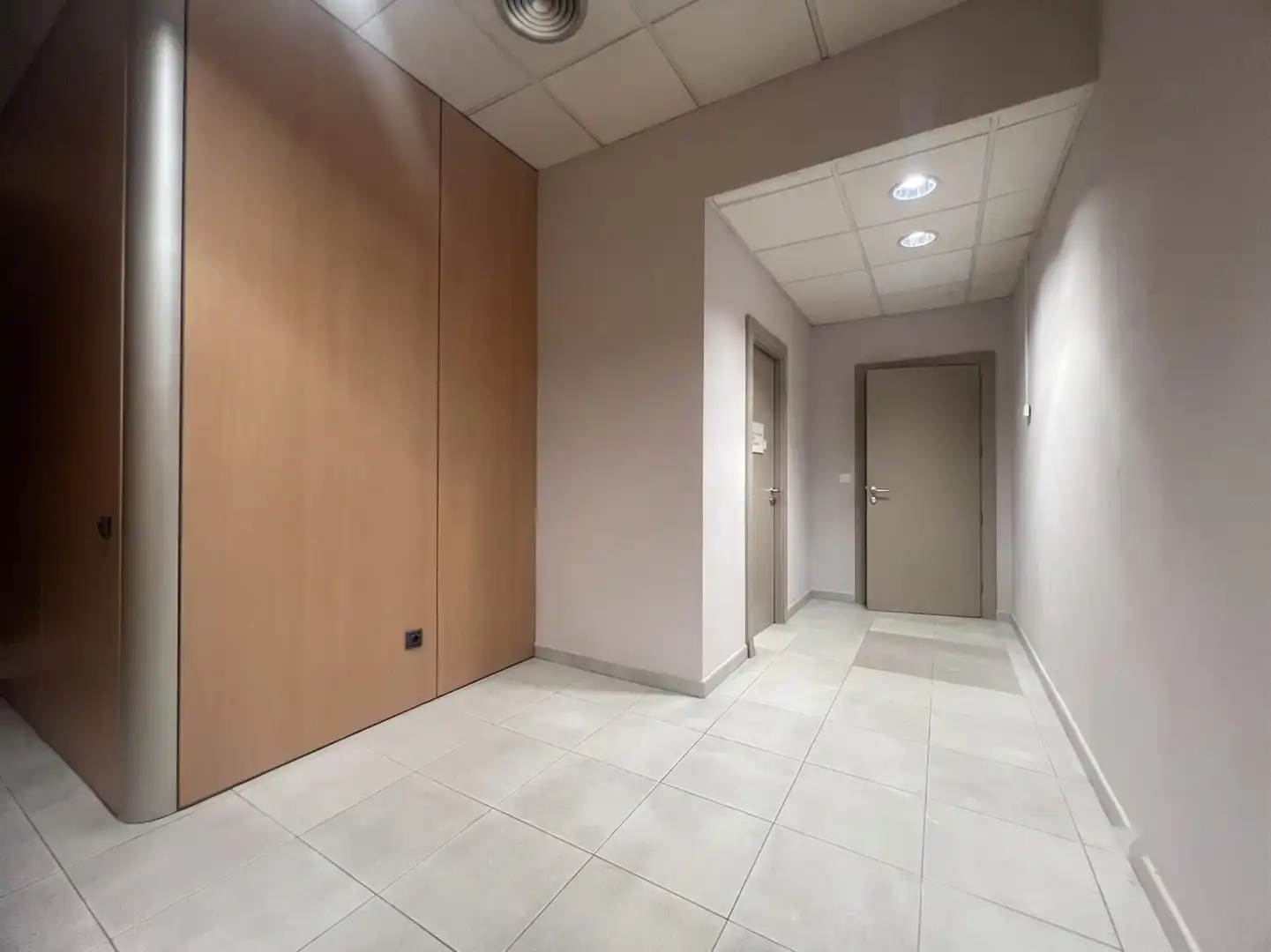 Office for sale in Las Palmas de Gran Canaria  with Air Conditioner