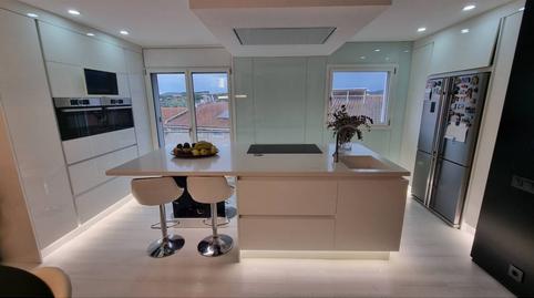 Foto 4 de Casa adosada en venda a Veneçuela, La Roca del Vallès, Barcelona