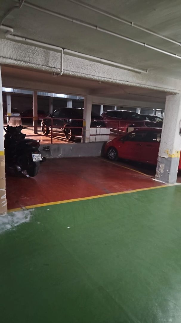 Aparcament de Garatge en venda en  Madrid Capital