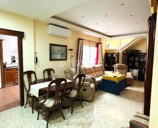 Living room of Single-family semi-detached for sale in San Fernando  with Air Conditioner