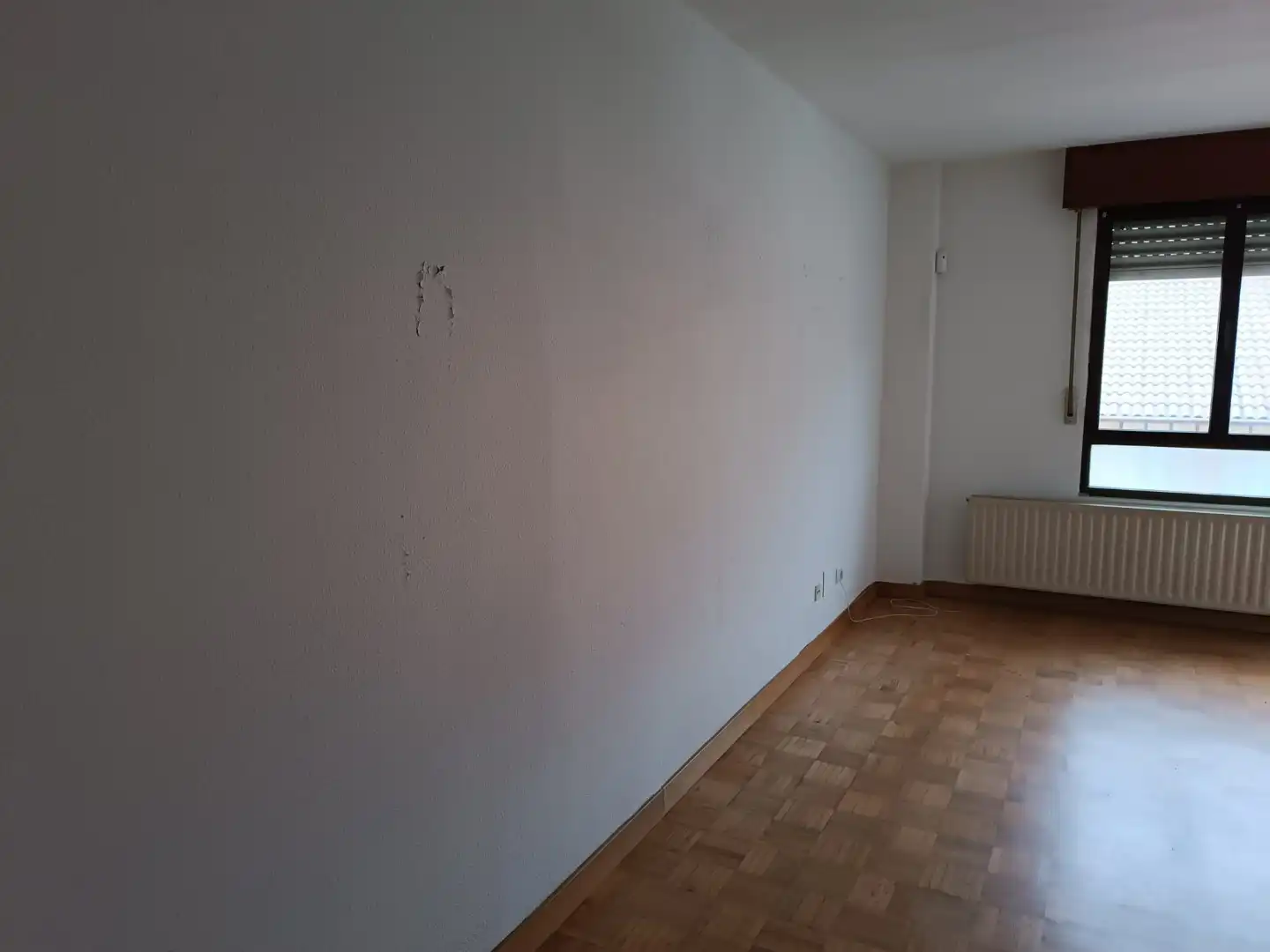 Piso en venta en Pradoluengo con Parquet y Terraza