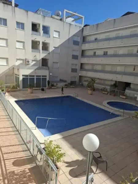 Apartment with pool for sale in Almoradí