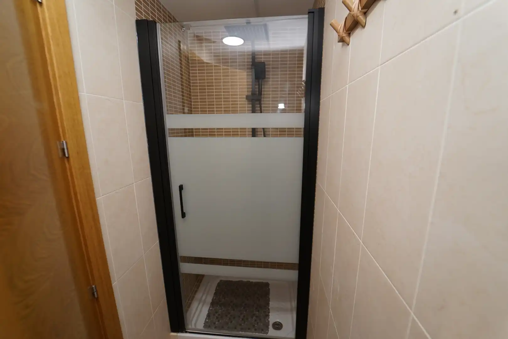 Bathroom of Flat for rent in Monachil pueblo