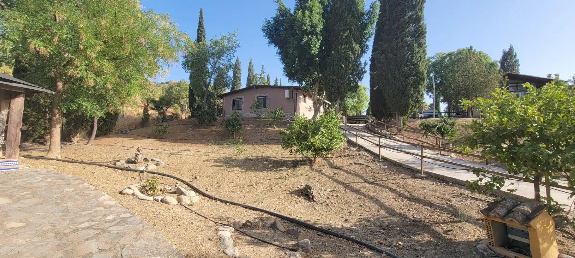 Vista exterior de Finca rústica en venda en Pizarra amb Aire condicionat, Calefacció i Piscina