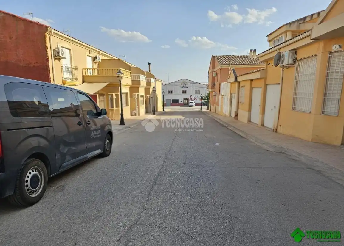 Vista exterior de Residencial en venta en Balazote
