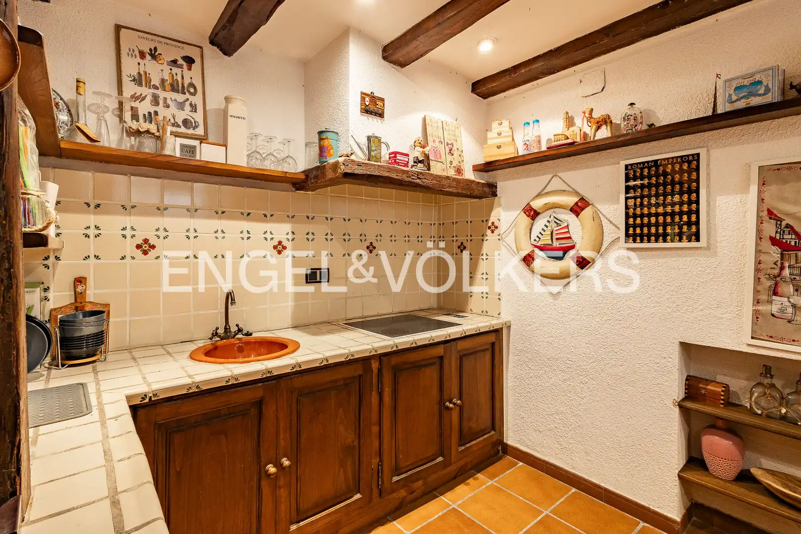 Cocina de Casa o chalet en venta en Esplugues de Llobregat con Aire acondicionado, Calefacción y Jardín privado