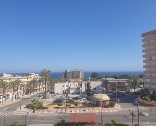 Vista exterior de Apartament en venda en Roquetas de Mar amb Terrassa