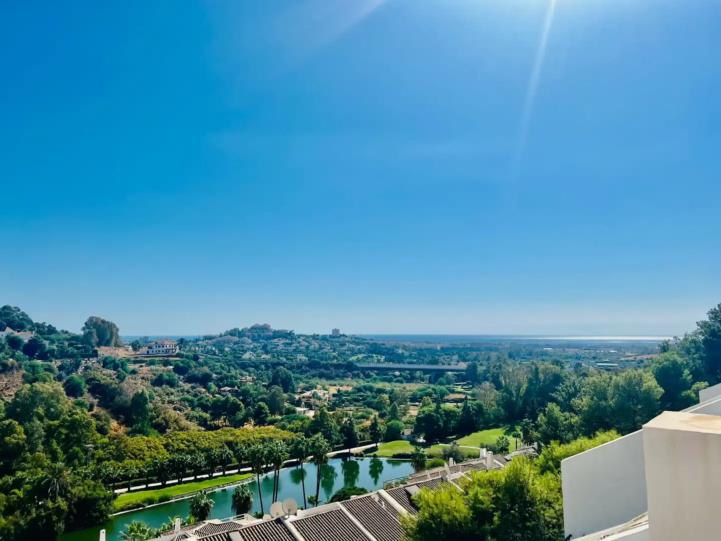 Apartment with pool for sale in La Quinta
