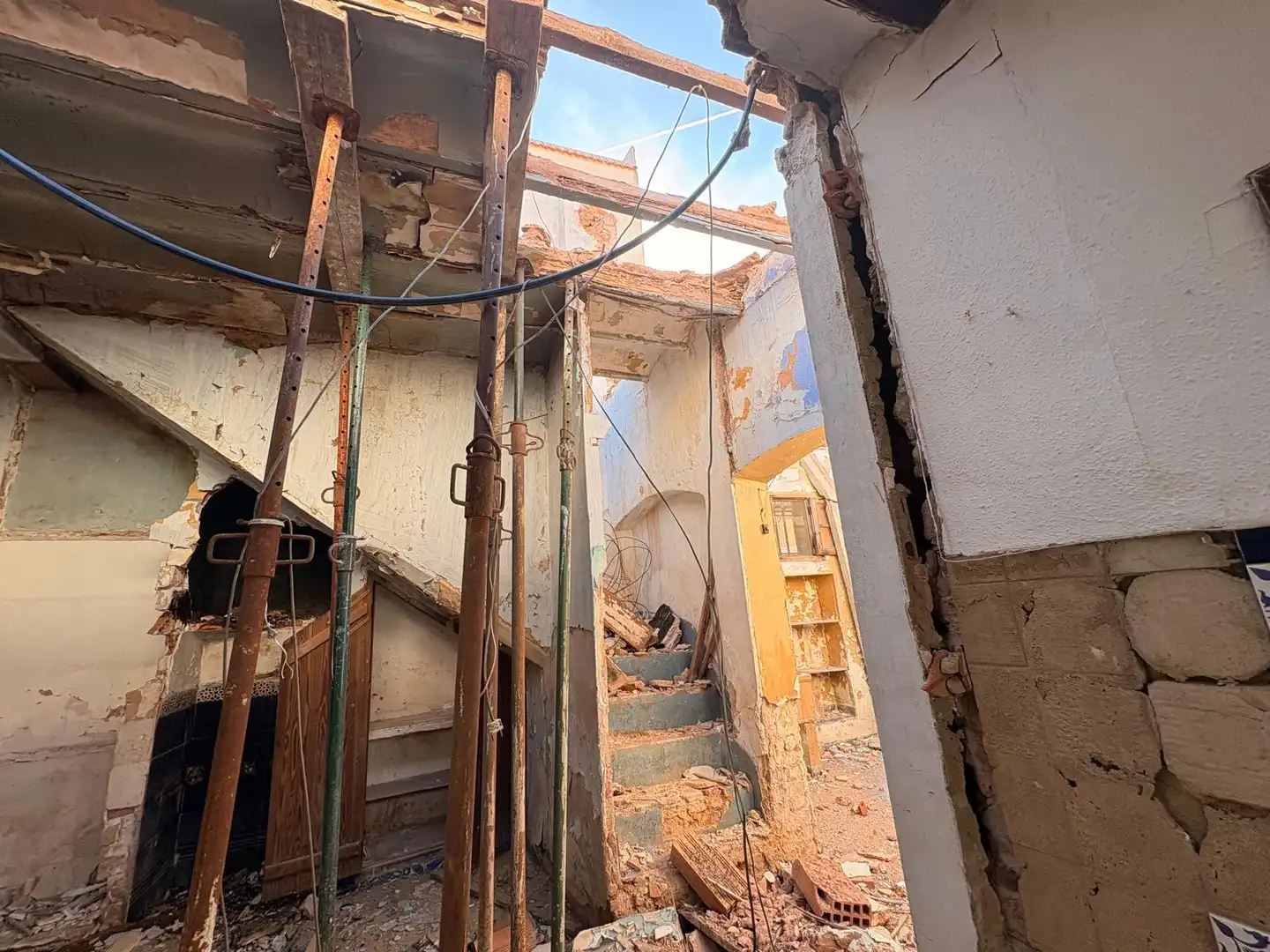 Casa pareada con terraza en venta en Carrer de Santa Bàrbara, imagen 6