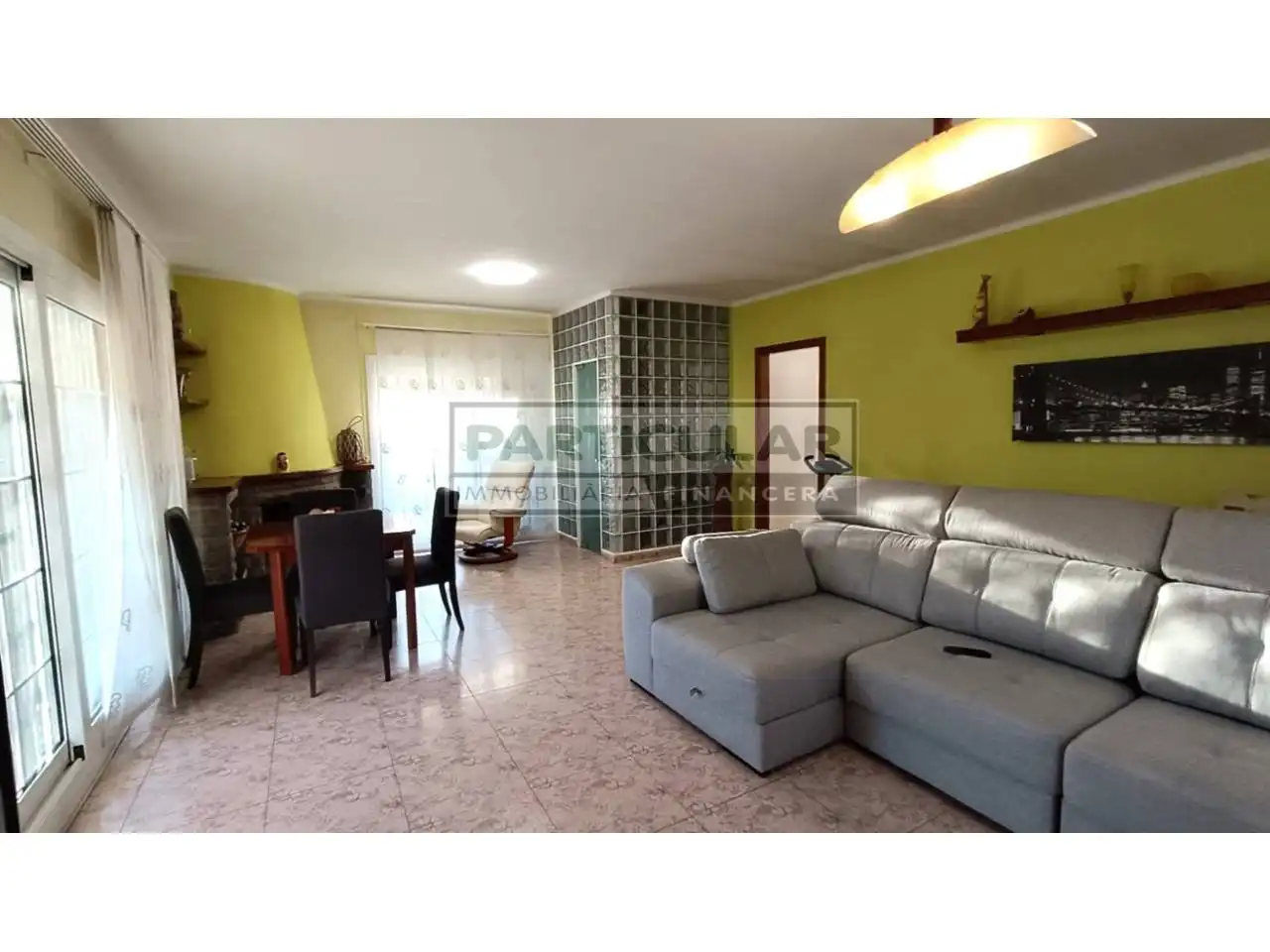 Wohnzimmer von Haus oder Chalet zum Verkauf in La Roca del Vallès mit Klimaanlage, Heizung und Privatgarten
