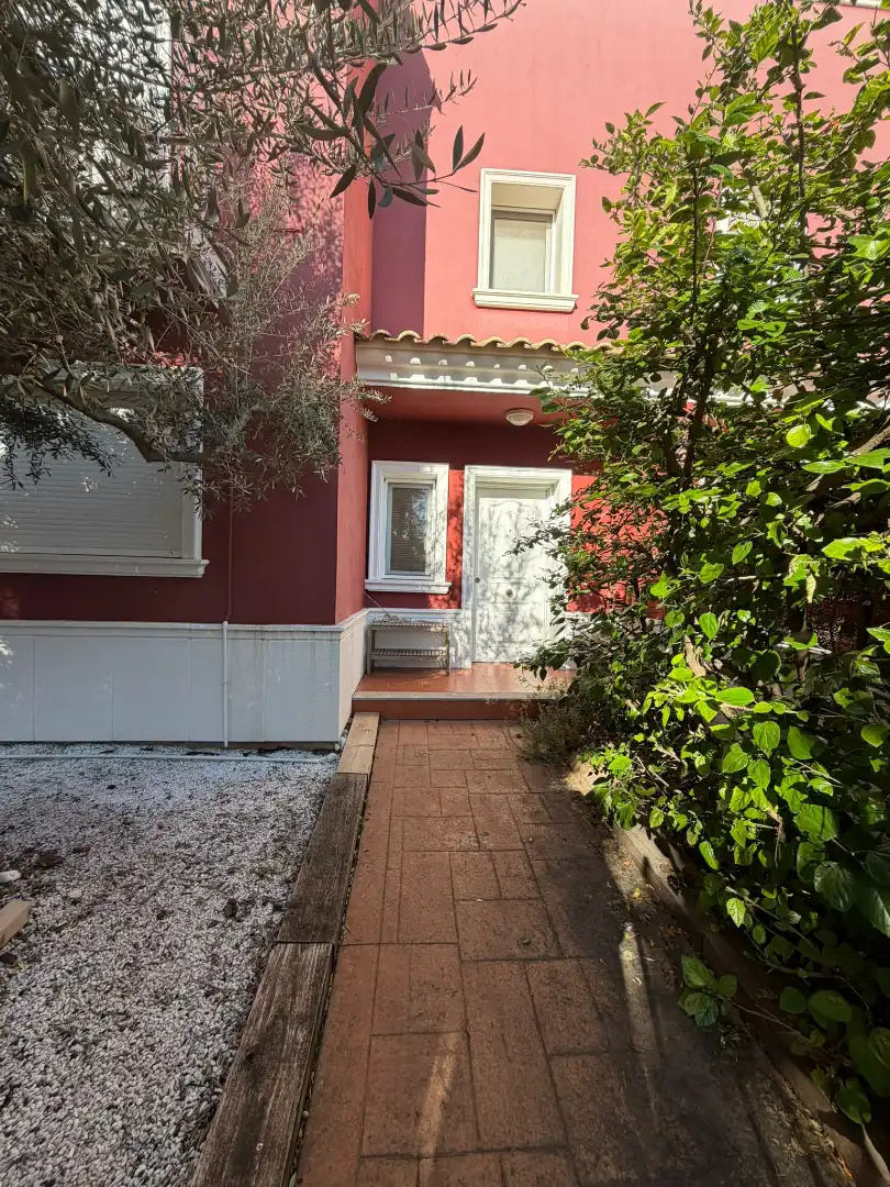 Detached homes for rent in Riba-roja de Túria