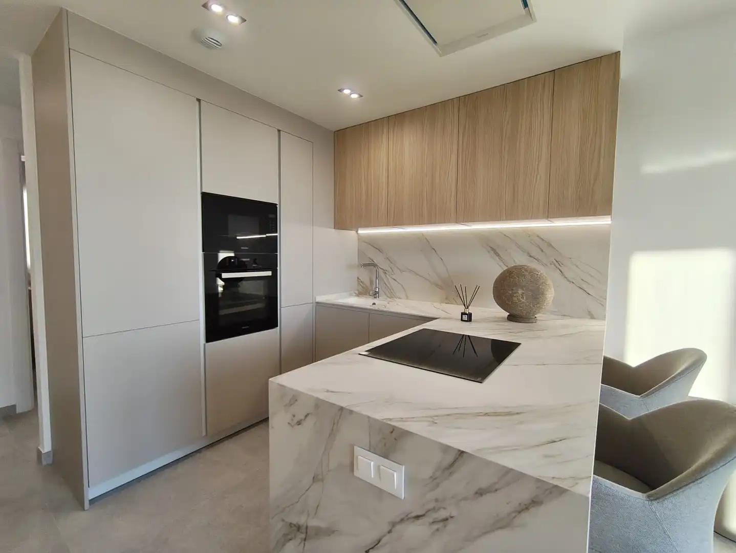 Apartamento con piscina en venta en Marisol Park - Ortembach - Los Almendros, imagen 13