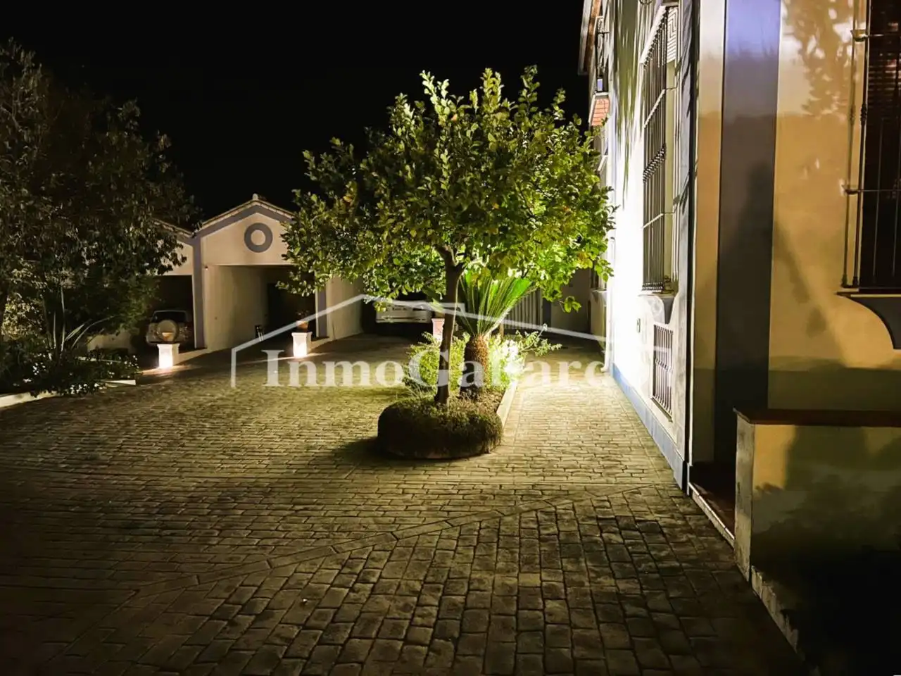 Exterior view of Buildings for sale in Lucena