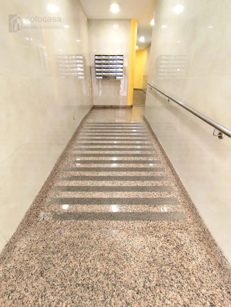 Pis amb ascensor en venda a prado, imagen 4