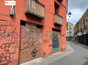 Local comercial en venda a Casco Antiguo