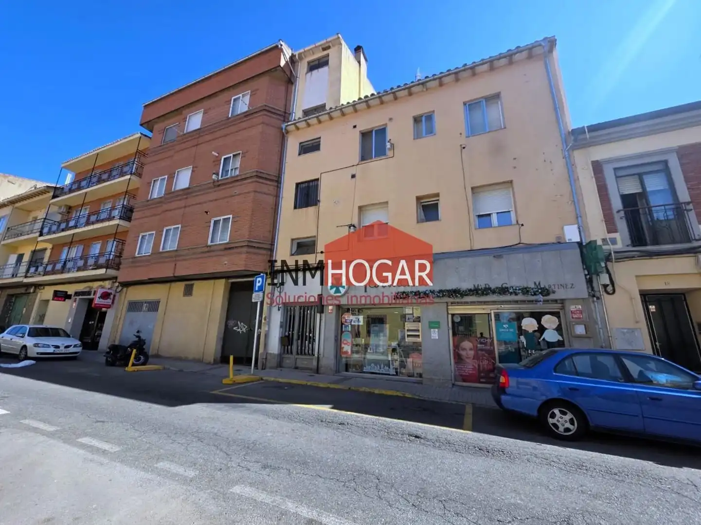 Vista exterior de Piso en venta en Ávila con Calefacción, Parquet y Balcón
