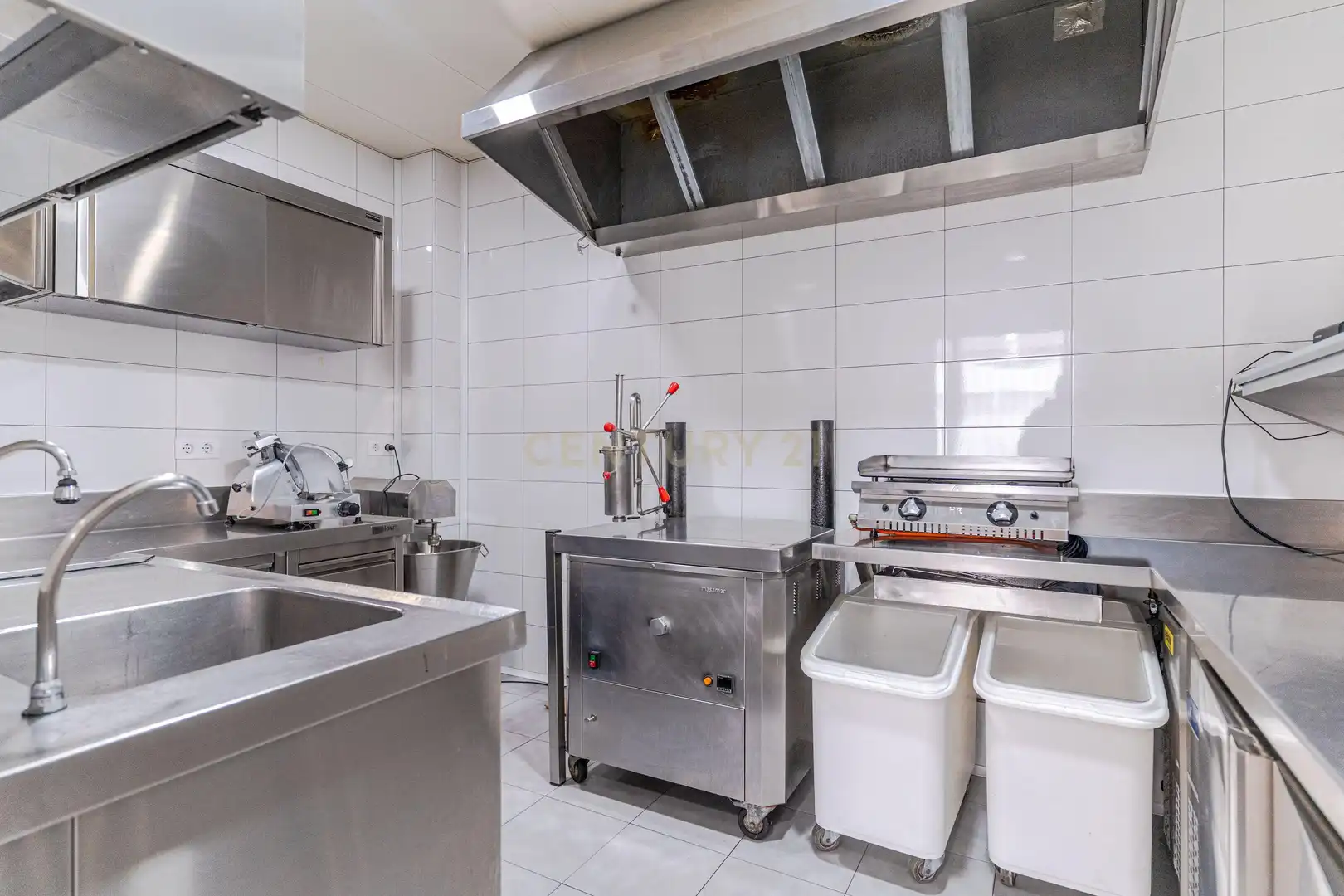 Cuina de Local en venda en Motril amb Aire condicionat