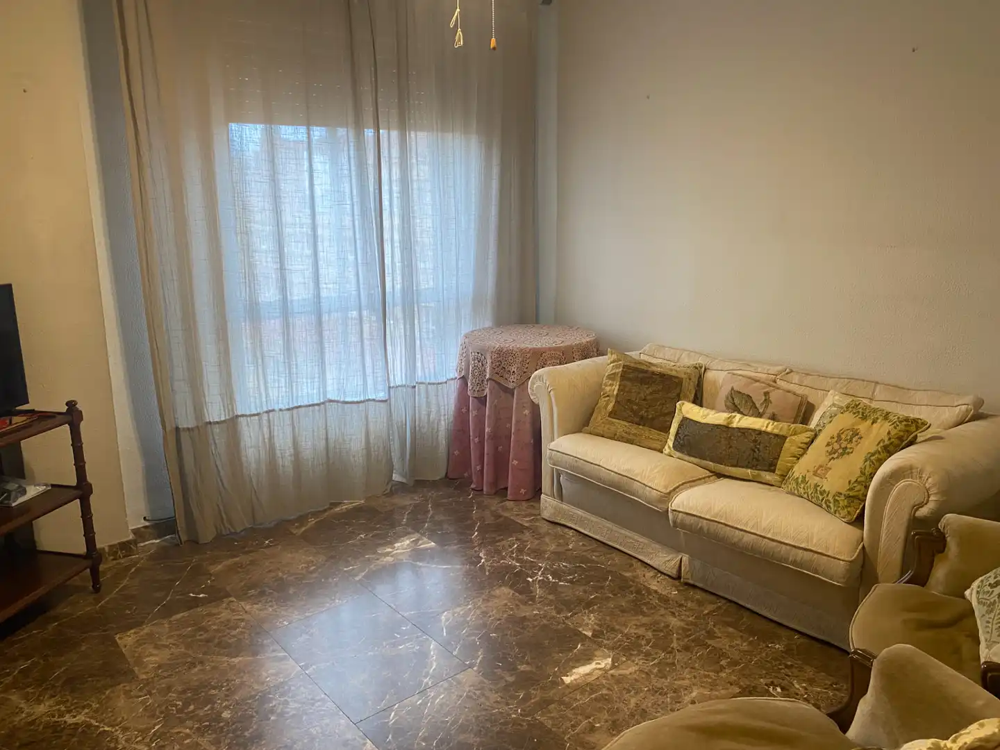 Sala de estar de Piso en venta en Huesca con Calefacción, Terraza y Trastero