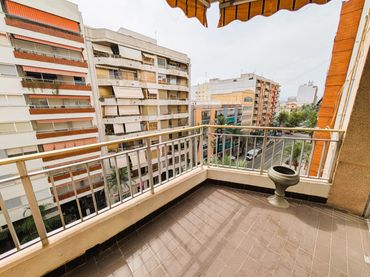 Piso con ascensor en venta en Centro Ciudad