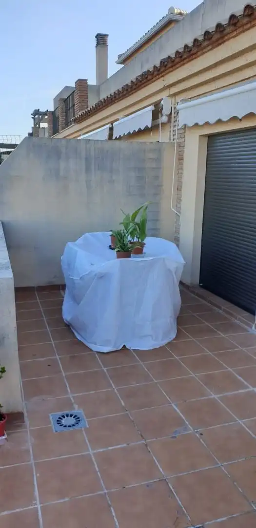 Apartamento de alquiler en Calle Herrería, La Zubia Ciudad