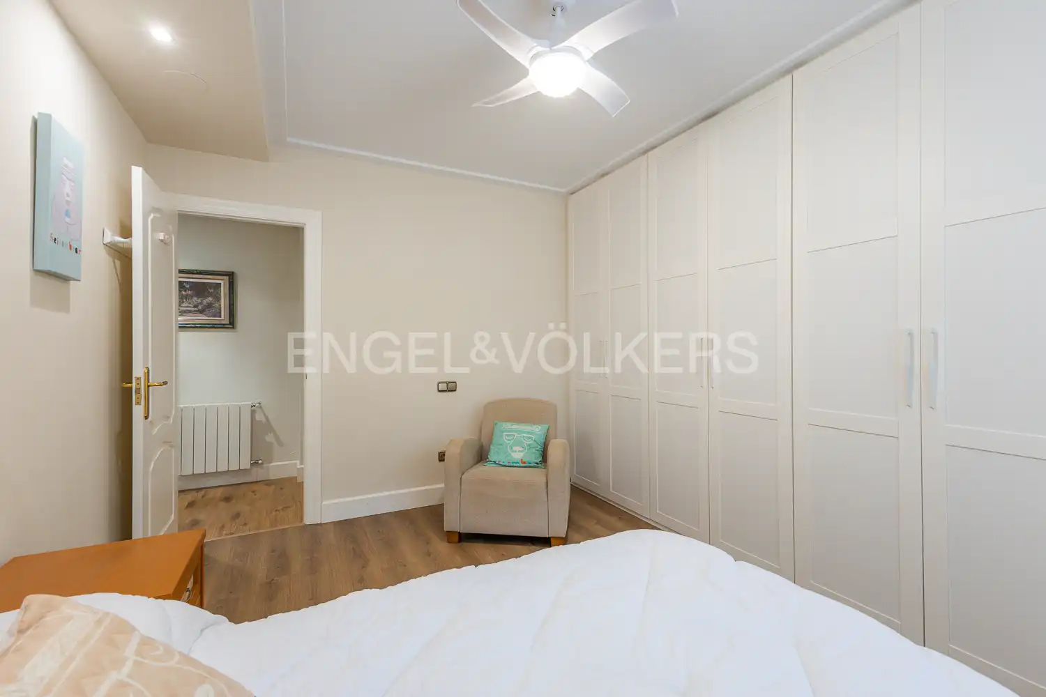 Bedroom of Houses for sale in Ontinyent  with Air Conditioner, Heating and Private garden
