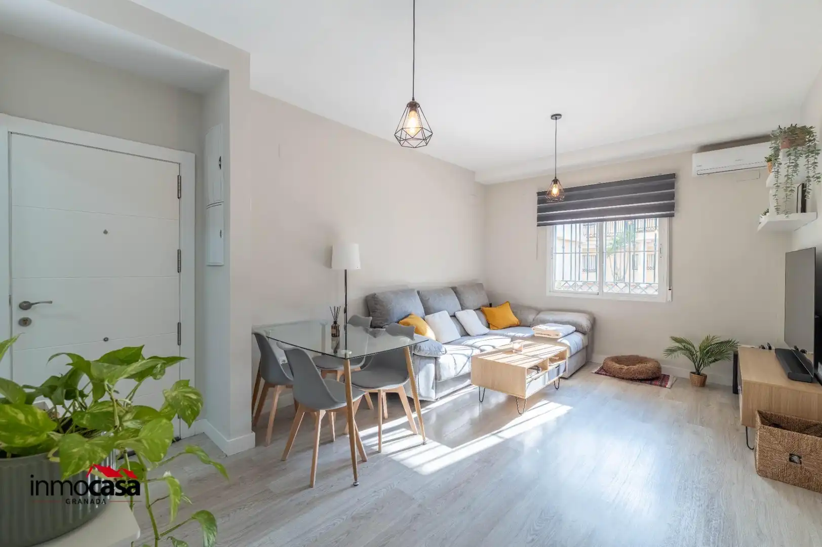 Living room of Flat for sale in Las Gabias  with Air Conditioner and Parquet flooring