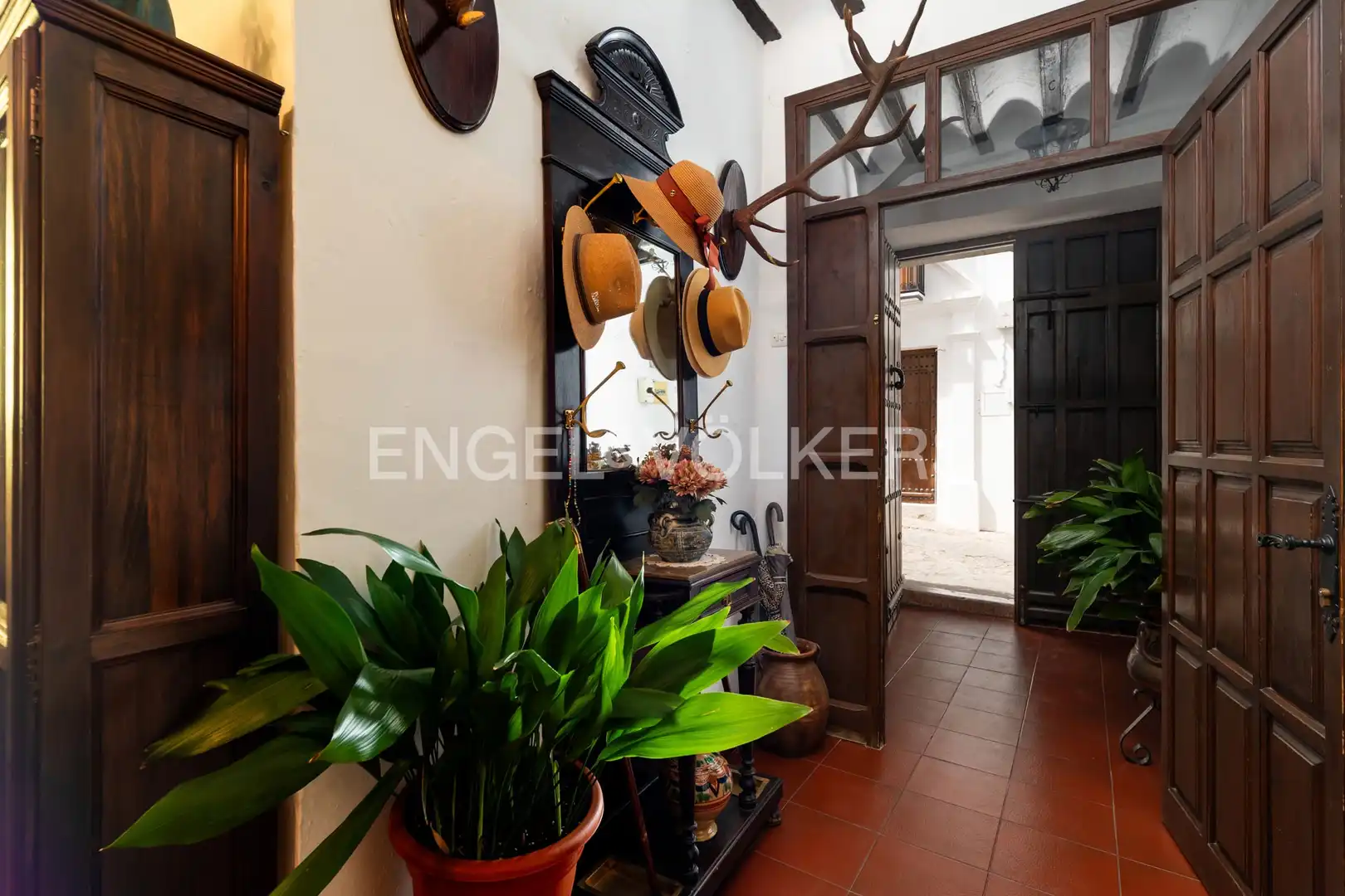 Houses for sale in Grazalema  with Air Conditioner, Heating and Storage room