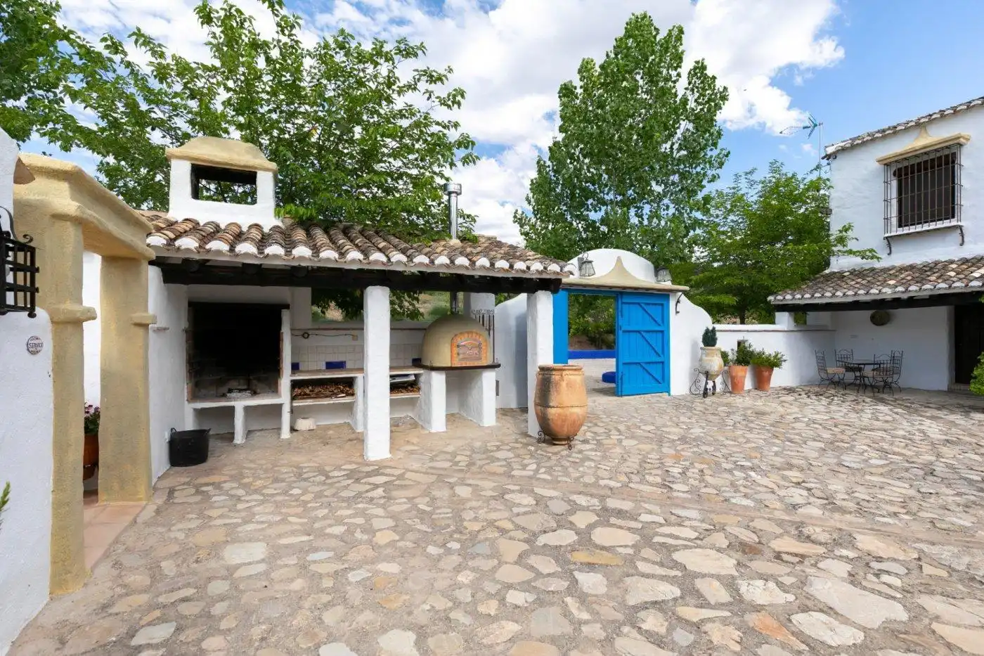 Casa o xalet en venda en Montefrío amb Aire condicionat, Calefacció i Jardí privat