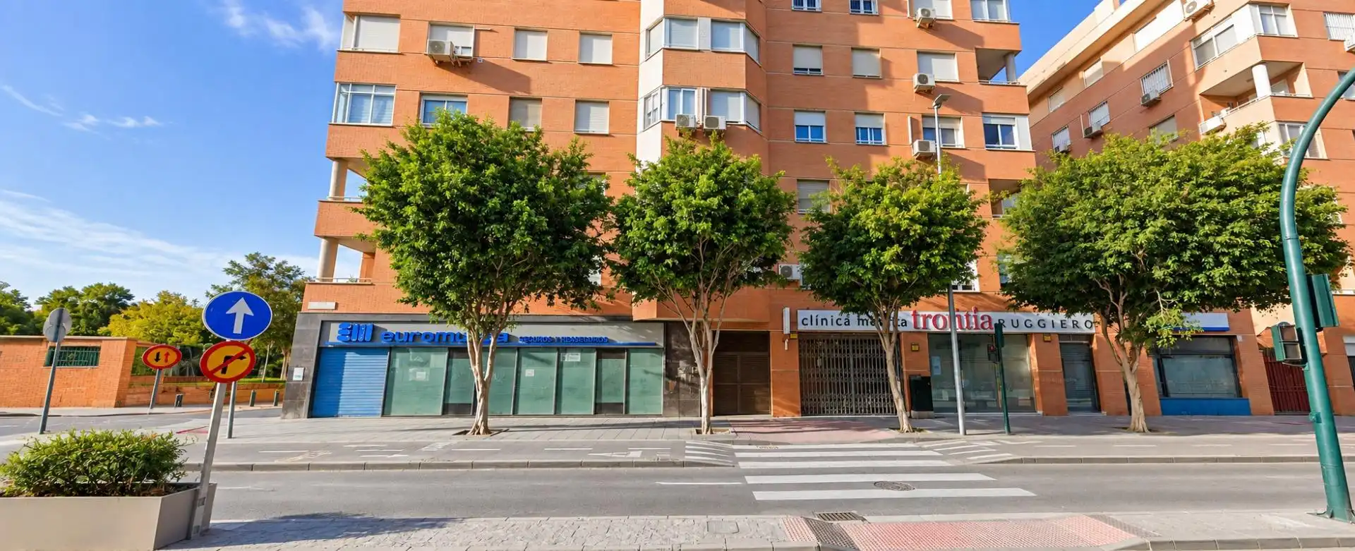 Business premises for sale in Avenida Avenida Nuestra Señora de Montserrat 74, imagen 2