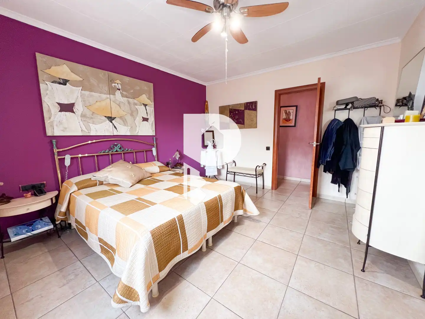 Dormitori de Casa o xalet en venda en Vallirana amb Aire condicionat, Calefacció i Jardí privat