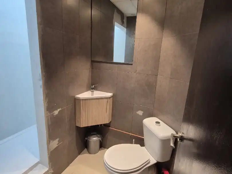 Badezimmer von Geschaftsraum zum Verkauf in Esplugues de Llobregat mit Internet