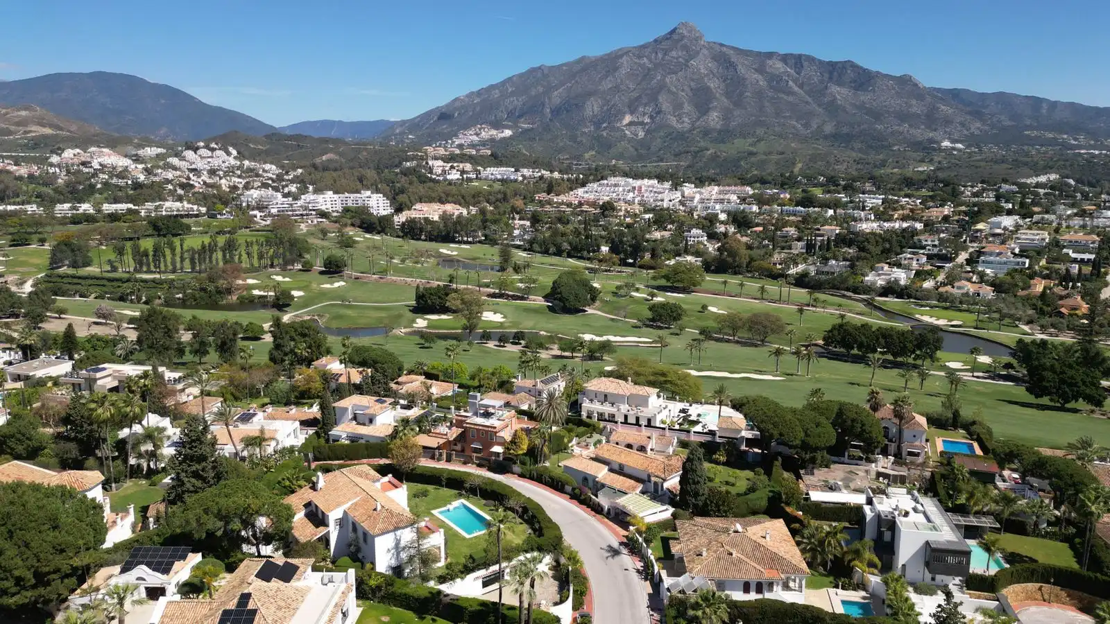 Chalet con piscina en venta en Calle Londres S/N, imagen 44