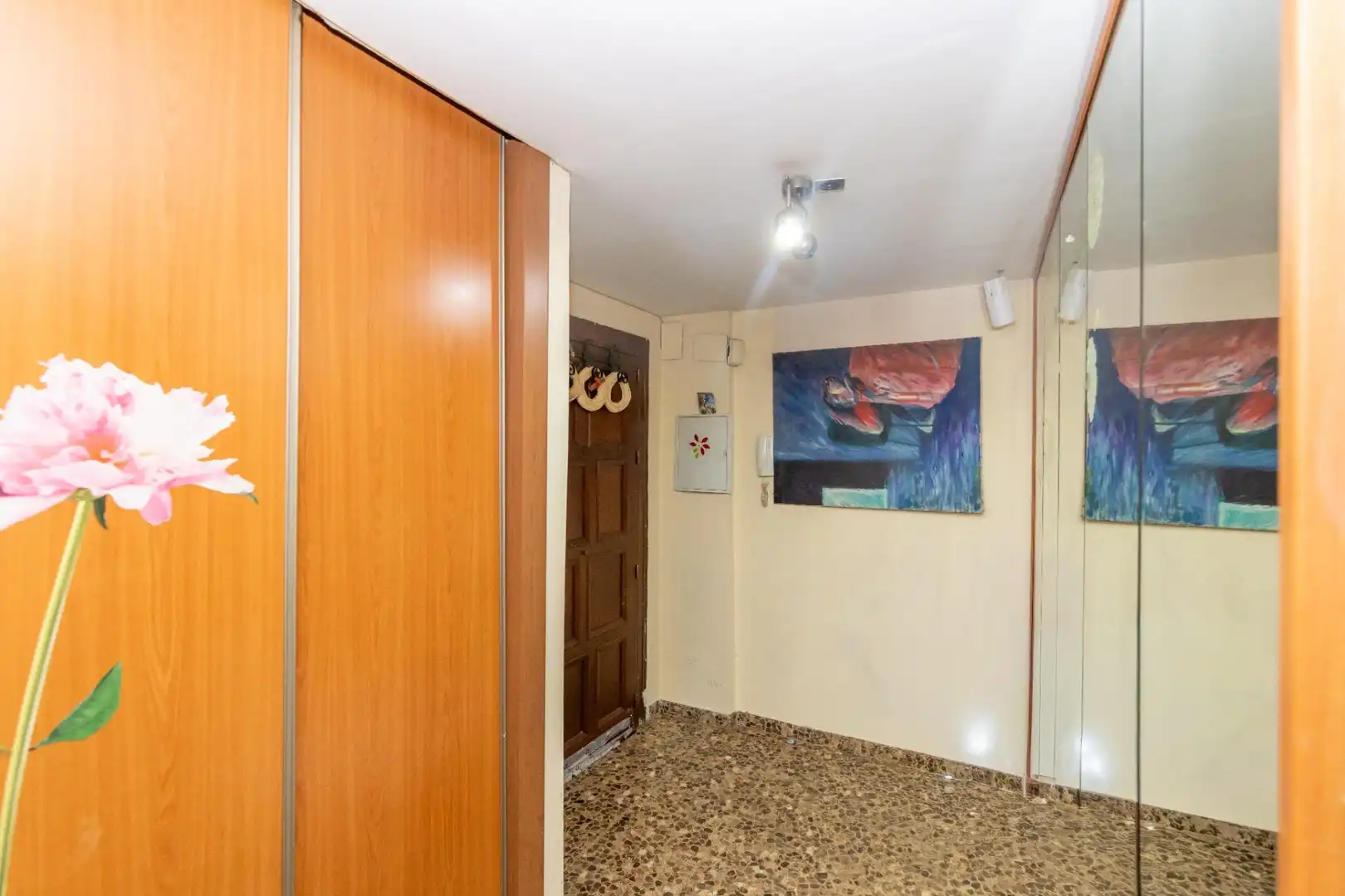 Flat for sale in Granada  with Air Conditioner and Private garden