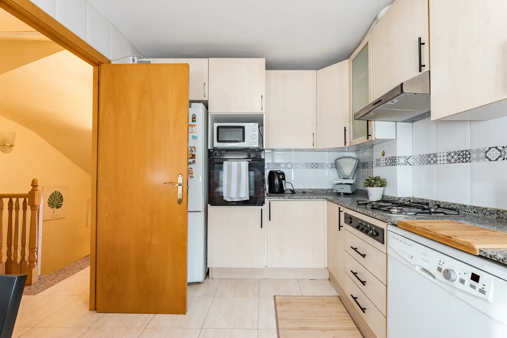 Cocina de Casa adosada en venta en Martorell con Aire acondicionado, Calefacción y Jardín privado