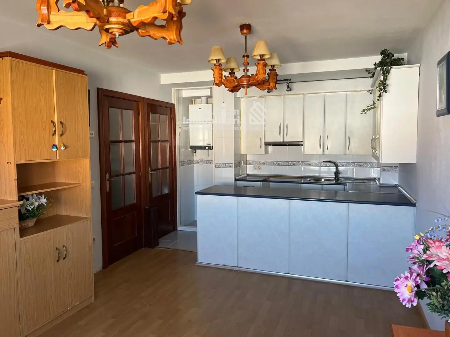 Piso con ascensor en venta en Villamayor, imagen 2